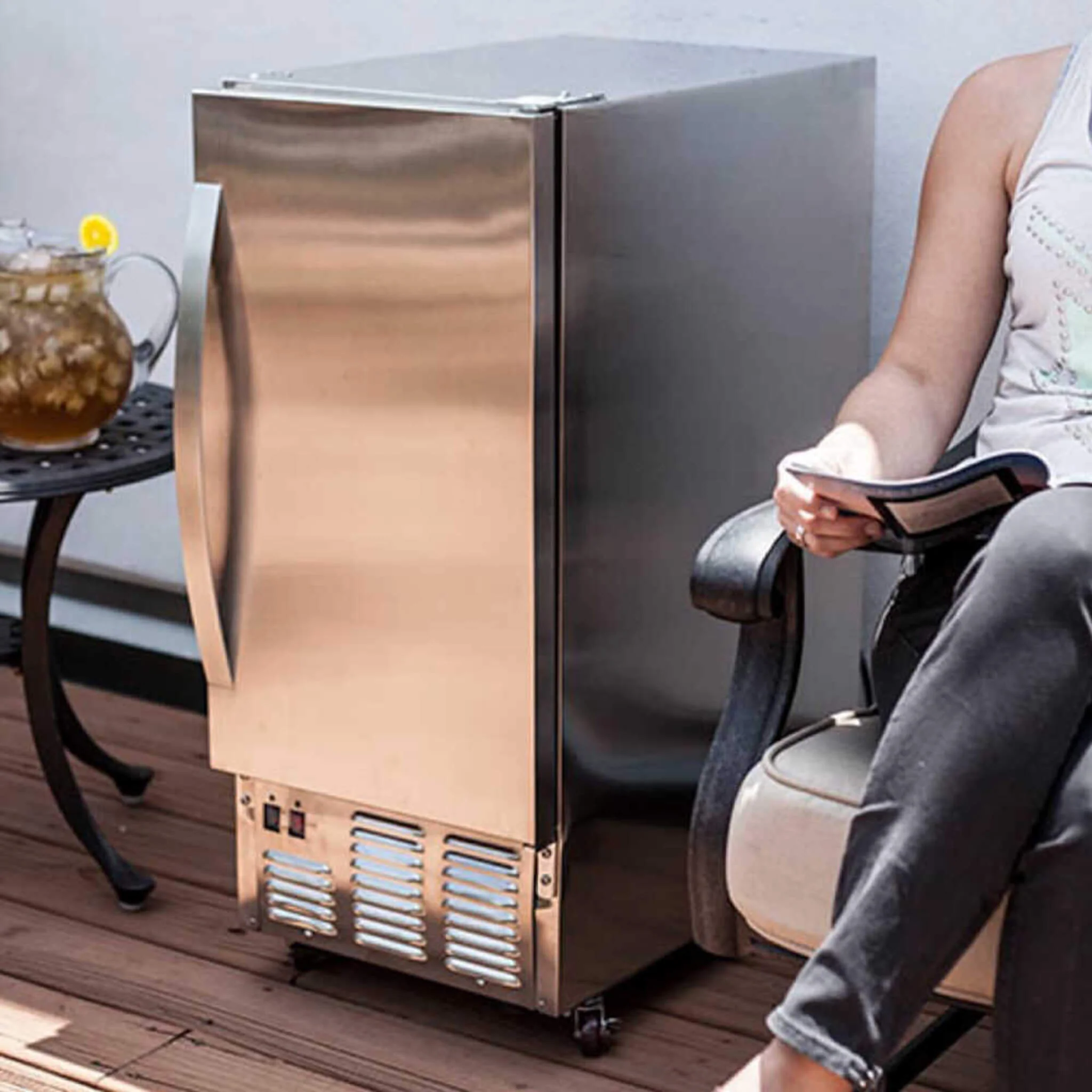 Edgestar 15" Outdoor Undercounter Ice Maker W/ 50 LBS Daily Ice Production - Image 5