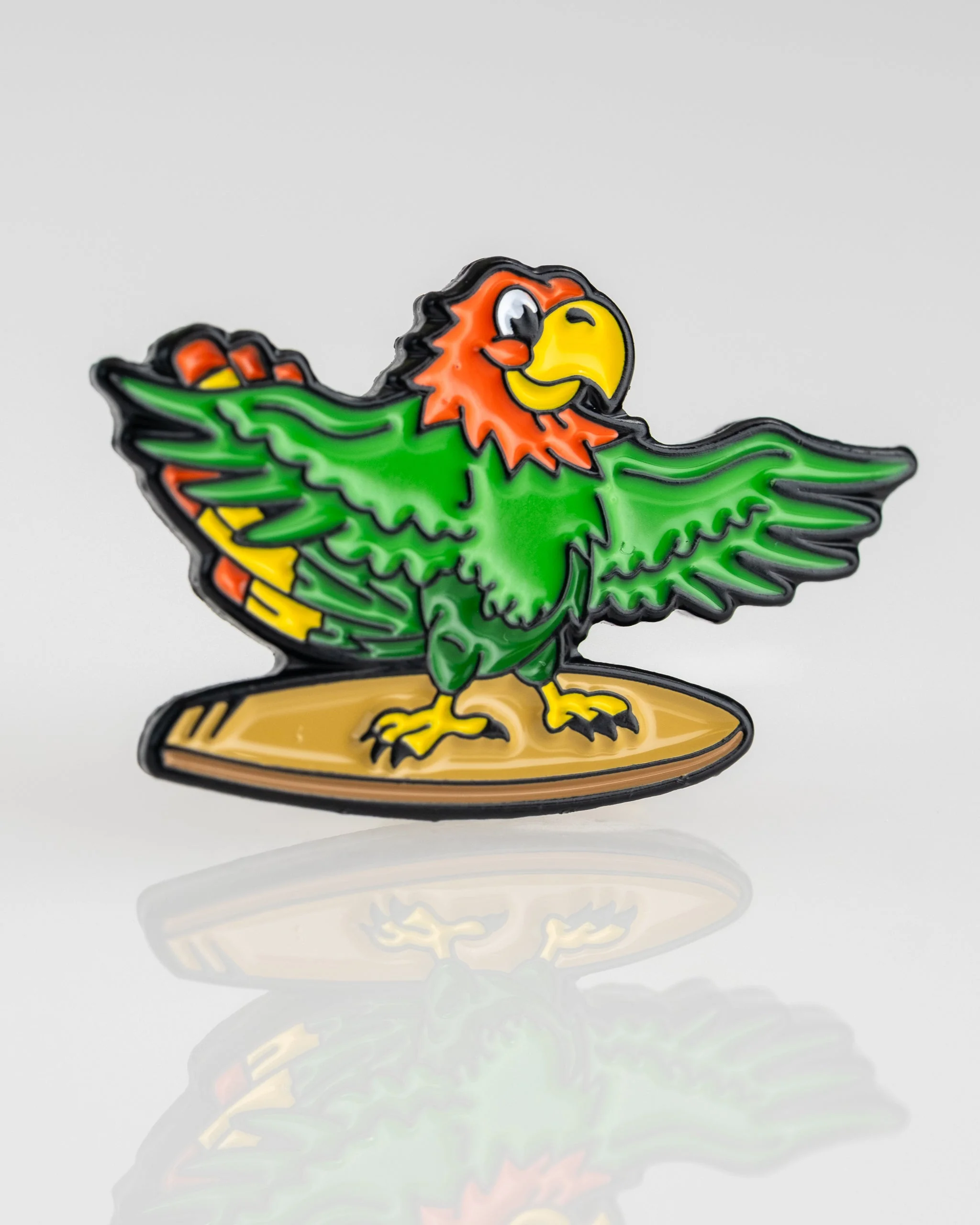 Margaritaville - Surfing Parrot Ball Marker - Image 5