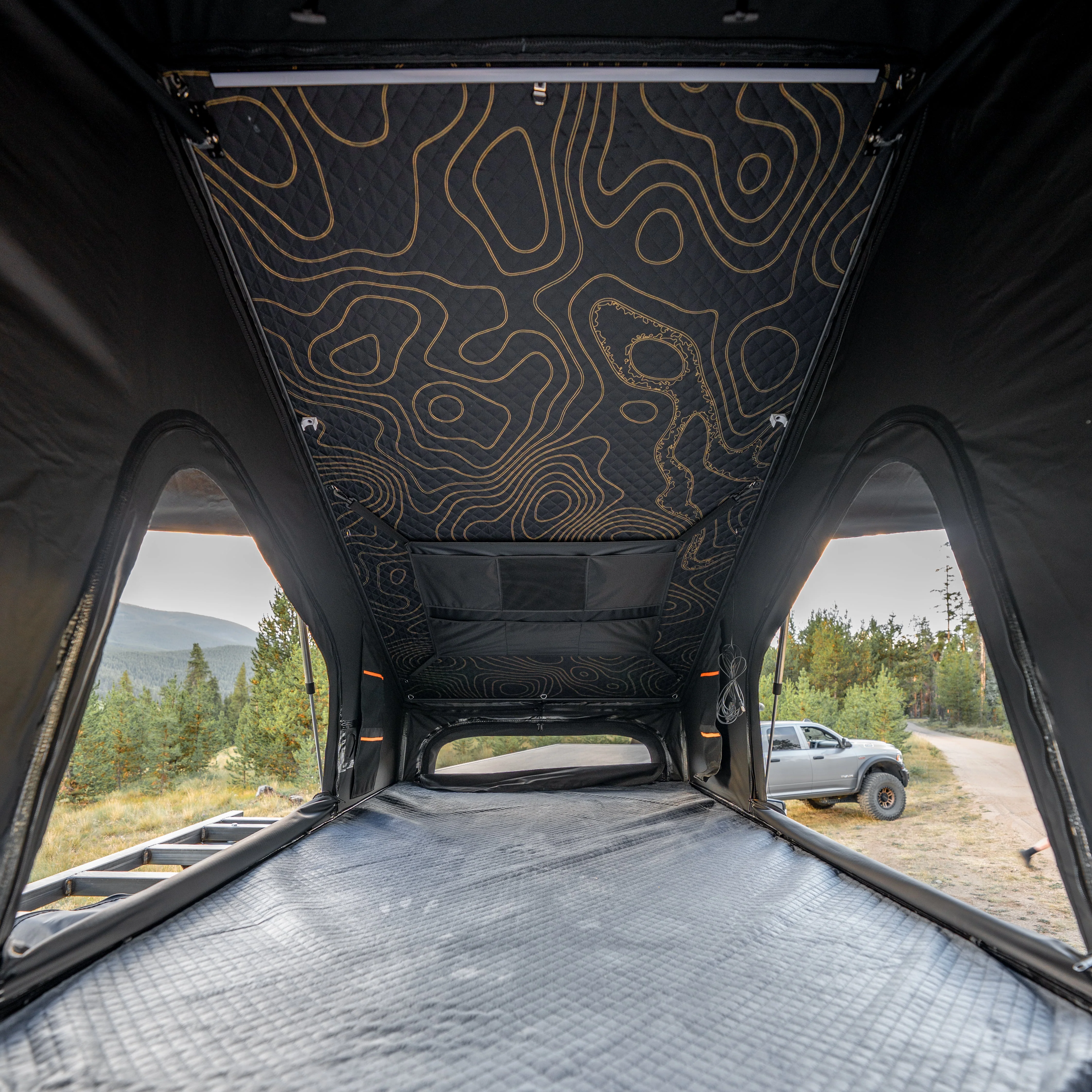 ÖVRLNDR 2P ROOF TOP TENT (Black) - Image 3