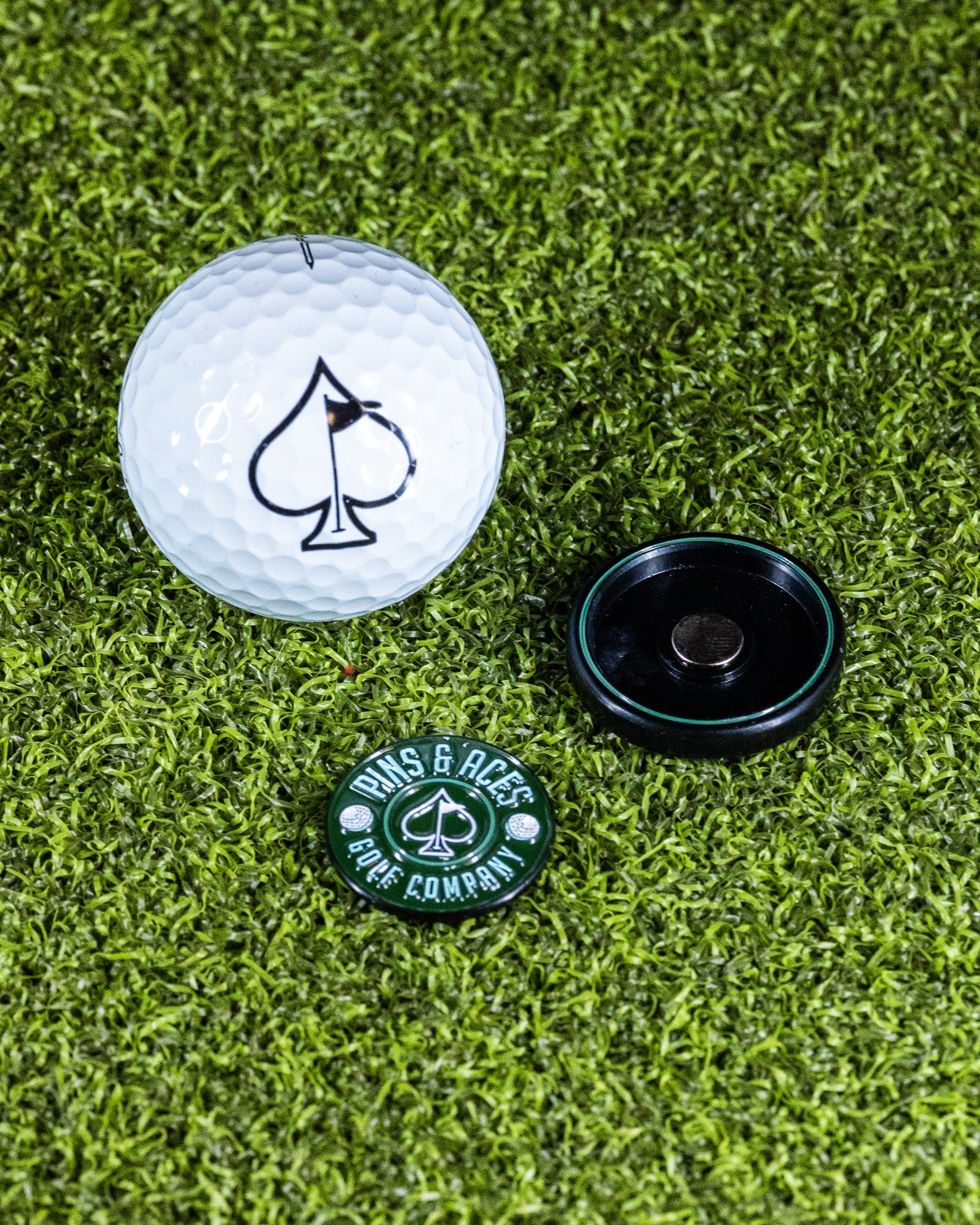 Pop Out Medallion Ball Marker - Green - Image 11