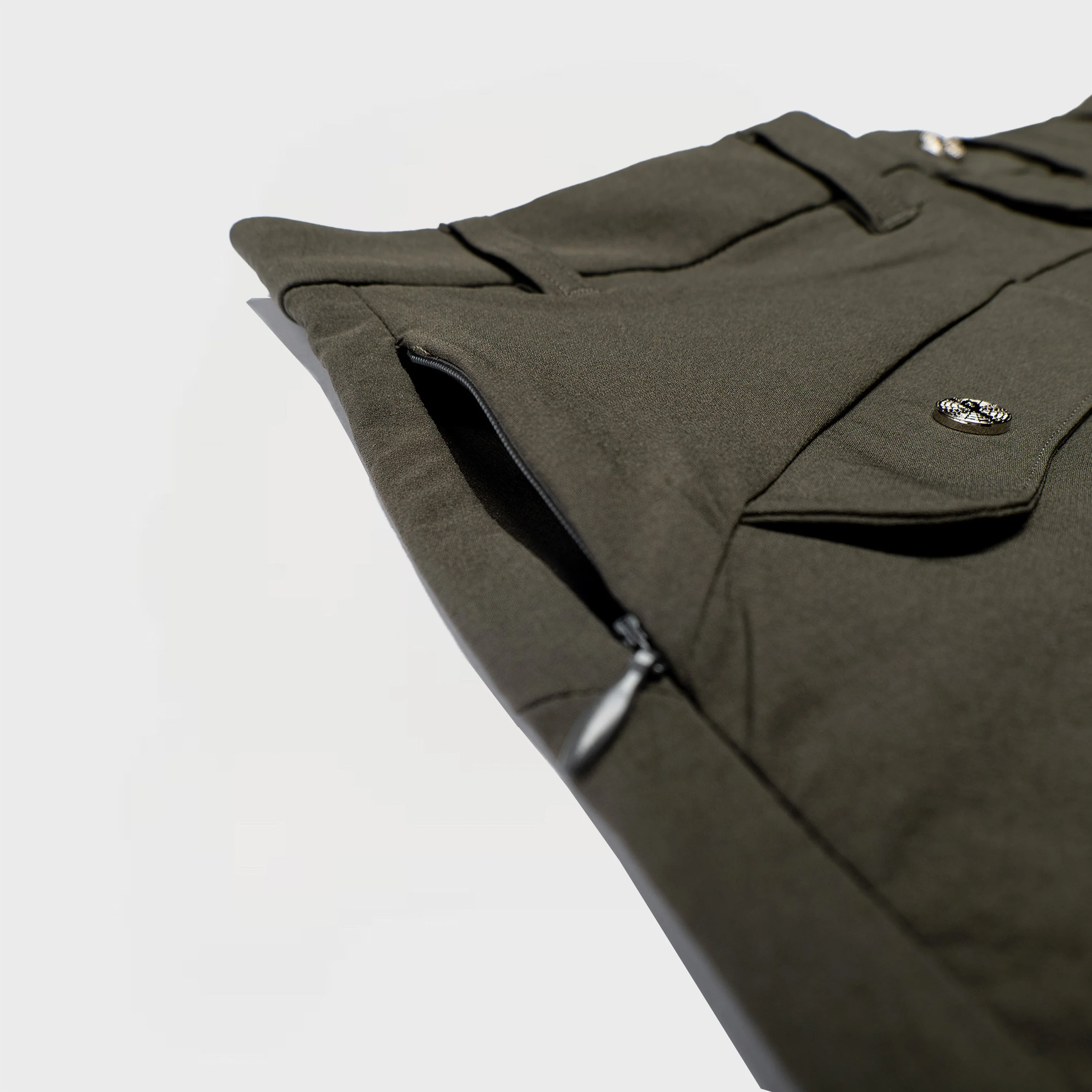 ROAD SHORTS | OLIVE - Image 6