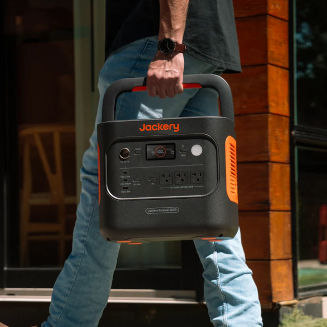Jackery Solar Generator 2000 v2 - Image 7