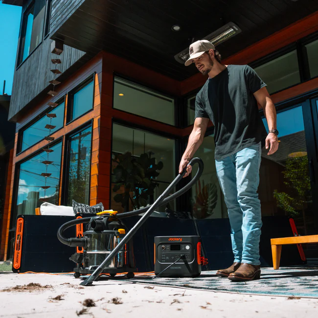 Jackery Solar Generator 2000 v2 - Image 9